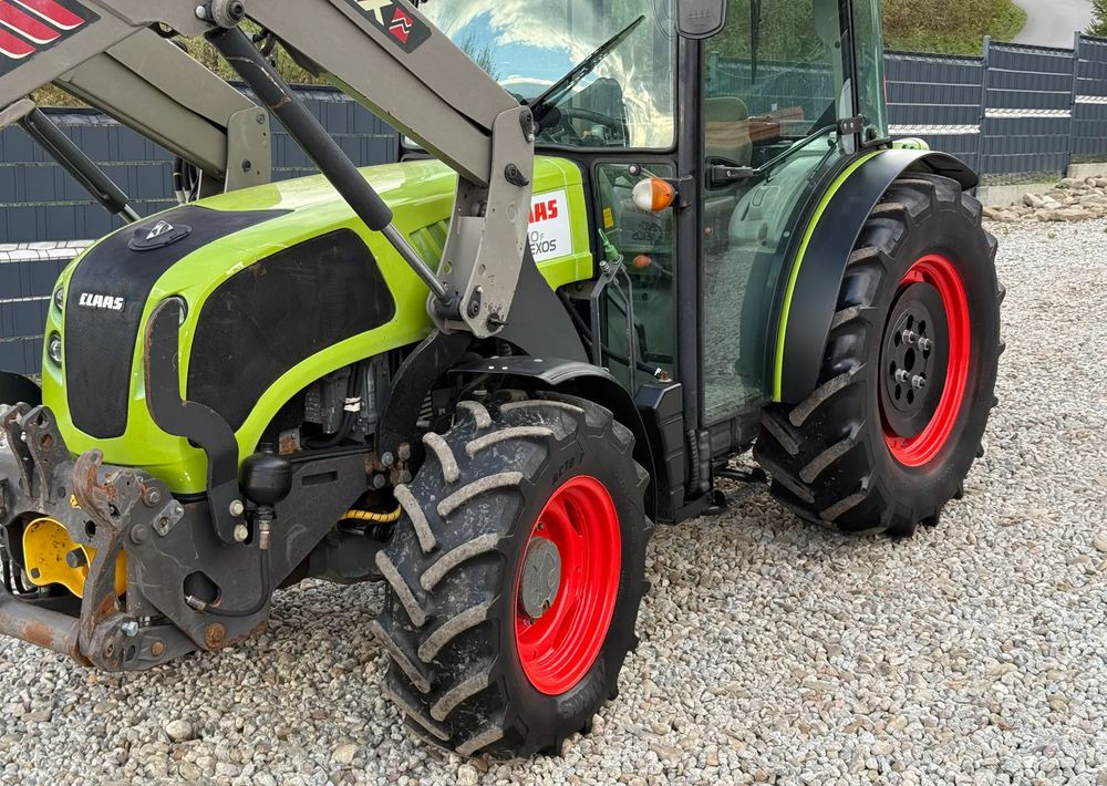 Claas * 240 F NEXOS CLAAS * 4x4 * Sadowniczy * Tur MX F304 * TUZ * Wałek WOM* Ciągnik * Traktor * - Traktori: kuva  Claas * 240 F NEXOS CLAAS * 4x4 * Sadowniczy * Tur MX F304 * TUZ * Wałek WOM* Ciągnik * Traktor * - Traktori Claas * 240 F NEXOS CLAAS * 4x4 * Sadowniczy * Tur MX F304 * TUZ * Wałek WOM* Ciągnik * Traktor * - Traktori: kuva  Claas * 240 F NEXOS CLAAS * 4x4 * Sadowniczy * Tur MX F304 * TUZ * Wałek WOM* Ciągnik * Traktor * - Traktori
