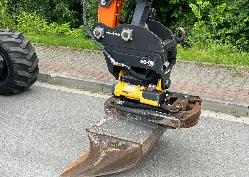 Doosan DOOSAN DX57W *ROTOTILT* 2200 Motogodzin * Jak Nowa * Sprowadzona * Stan Perfekcyjny - Pyöräalustainen kaivinkone: kuva Doosan DOOSAN DX57W *ROTOTILT* 2200 Motogodzin * Jak Nowa * Sprowadzona * Stan Perfekcyjny - Pyöräalustainen kaivinkone Doosan DOOSAN DX57W *ROTOTILT* 2200 Motogodzin * Jak Nowa * Sprowadzona * Stan Perfekcyjny - Pyöräalustainen kaivinkone: kuva Doosan DOOSAN DX57W *ROTOTILT* 2200 Motogodzin * Jak Nowa * Sprowadzona * Stan Perfekcyjny - Pyöräalustainen kaivinkone