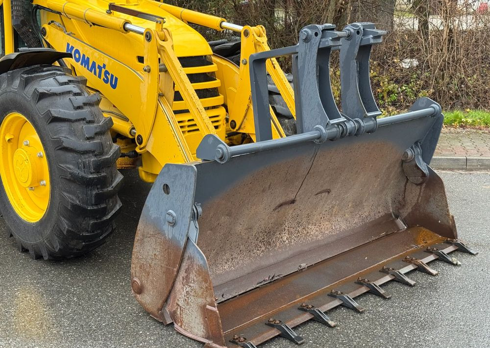 Komatsu * Koparko Ładowarka * Komatsu WB 97 S Utility * - Kaivuri-trukki: kuva Komatsu * Koparko Ładowarka * Komatsu WB 97 S Utility * - Kaivuri-trukki Komatsu * Koparko Ładowarka * Komatsu WB 97 S Utility * - Kaivuri-trukki: kuva Komatsu * Koparko Ładowarka * Komatsu WB 97 S Utility * - Kaivuri-trukki