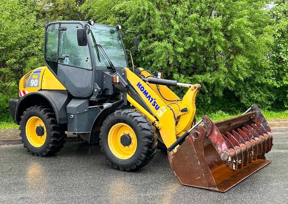 Komatsu Ładowarka KOMATSU WA 90 STAN IDEALNY - Pyöräkuormaaja: kuva Komatsu Ładowarka KOMATSU WA 90 STAN IDEALNY - Pyöräkuormaaja Komatsu Ładowarka KOMATSU WA 90 STAN IDEALNY - Pyöräkuormaaja: kuva Komatsu Ładowarka KOMATSU WA 90 STAN IDEALNY - Pyöräkuormaaja