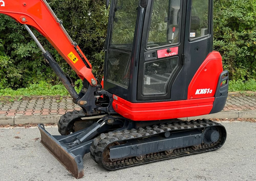 Minikuormaaja Kubota * Sprowadzona * Minikoparka * Kubota KX61-3 * 2.6 Ton *: kuva Minikuormaaja Kubota * Sprowadzona * Minikoparka * Kubota KX61-3 * 2.6 Ton *