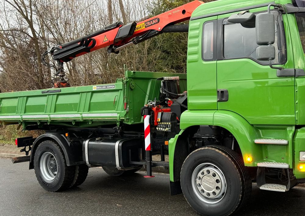 MAN * MAN TGA 18-360 * Kiper Wywrotka * 4x2 * Kran Palfinger PK 9501 Sprowadzony - Kippiauto kuorma-auto: kuva MAN * MAN TGA 18-360 * Kiper Wywrotka * 4x2 * Kran Palfinger PK 9501 Sprowadzony - Kippiauto kuorma-auto MAN * MAN TGA 18-360 * Kiper Wywrotka * 4x2 * Kran Palfinger PK 9501 Sprowadzony - Kippiauto kuorma-auto: kuva MAN * MAN TGA 18-360 * Kiper Wywrotka * 4x2 * Kran Palfinger PK 9501 Sprowadzony - Kippiauto kuorma-auto