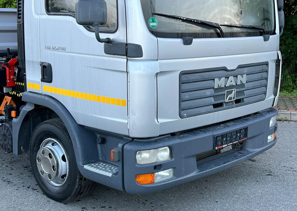 MAN MAN TGL 12-240 Kiper Wywrotka 4x2 Kran PALFINGER PK 12500 BARDZO DOBRY STAN - Kippiauto kuorma-auto: kuva MAN MAN TGL 12-240 Kiper Wywrotka 4x2 Kran PALFINGER PK 12500 BARDZO DOBRY STAN - Kippiauto kuorma-auto MAN MAN TGL 12-240 Kiper Wywrotka 4x2 Kran PALFINGER PK 12500 BARDZO DOBRY STAN - Kippiauto kuorma-auto: kuva MAN MAN TGL 12-240 Kiper Wywrotka 4x2 Kran PALFINGER PK 12500 BARDZO DOBRY STAN - Kippiauto kuorma-auto