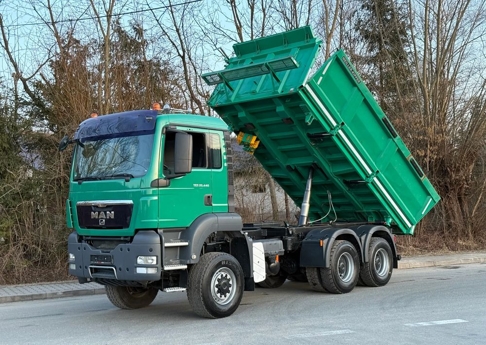 MAN * TGS 26.440 MAN * Kiper / Wywrotka * 6x6 * Sprowadzona * Bordmatik * Stan Perfekcyjny - Kippiauto kuorma-auto: kuva MAN * TGS 26.440 MAN * Kiper / Wywrotka * 6x6 * Sprowadzona * Bordmatik * Stan Perfekcyjny - Kippiauto kuorma-auto MAN * TGS 26.440 MAN * Kiper / Wywrotka * 6x6 * Sprowadzona * Bordmatik * Stan Perfekcyjny - Kippiauto kuorma-auto: kuva MAN * TGS 26.440 MAN * Kiper / Wywrotka * 6x6 * Sprowadzona * Bordmatik * Stan Perfekcyjny - Kippiauto kuorma-auto