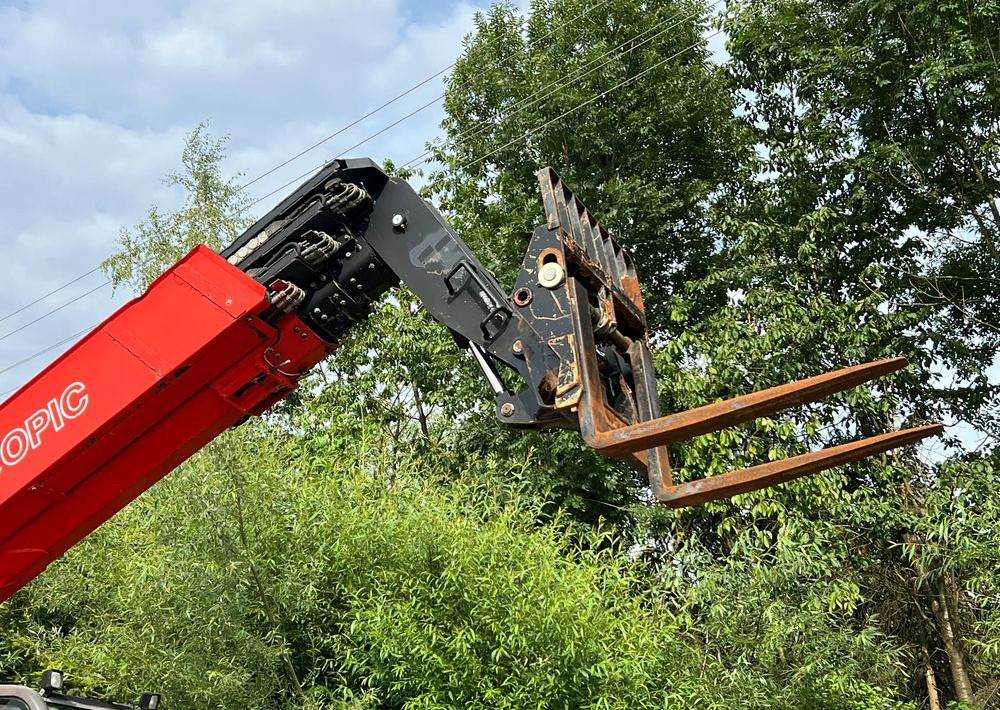 Manitou ŁADOWARKA TELESKOPOWA MANITOU MRT 2150 STAN IDEALNY - Kurottaja: kuva Manitou ŁADOWARKA TELESKOPOWA MANITOU MRT 2150 STAN IDEALNY - Kurottaja Manitou ŁADOWARKA TELESKOPOWA MANITOU MRT 2150 STAN IDEALNY - Kurottaja: kuva Manitou ŁADOWARKA TELESKOPOWA MANITOU MRT 2150 STAN IDEALNY - Kurottaja