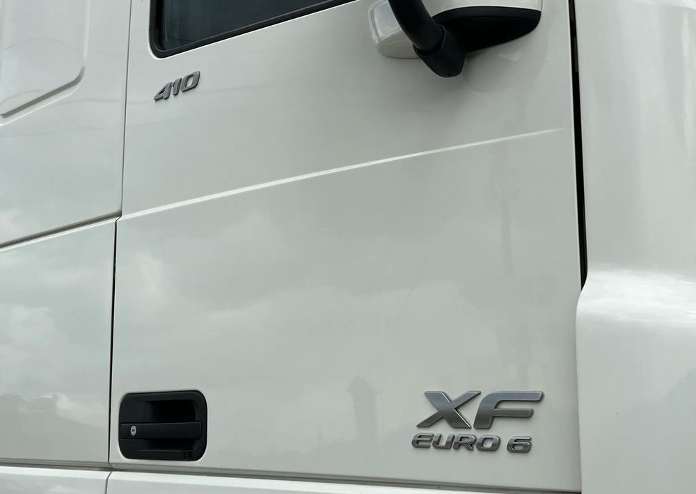 Vetopöytäauto DAF *DAF XF 106 410 Euro 6 RETARDER KLIMA SPROWADZONY SUPER STAN CIĄGNIK SIODŁOWY: kuva Vetopöytäauto DAF *DAF XF 106 410 Euro 6 RETARDER KLIMA SPROWADZONY SUPER STAN CIĄGNIK SIODŁOWY
