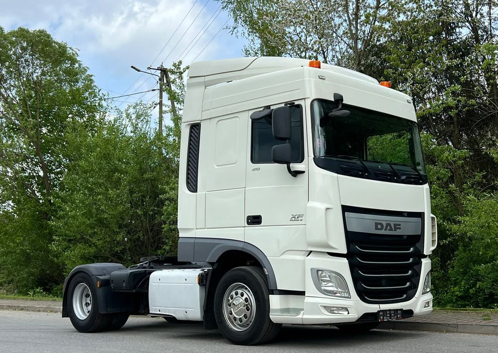 DAF *DAF XF 106 410 Euro 6 RETARDER KLIMA SPROWADZONY SUPER STAN CIĄGNIK SIODŁOWY - Vetopöytäauto: kuva DAF *DAF XF 106 410 Euro 6 RETARDER KLIMA SPROWADZONY SUPER STAN CIĄGNIK SIODŁOWY - Vetopöytäauto DAF *DAF XF 106 410 Euro 6 RETARDER KLIMA SPROWADZONY SUPER STAN CIĄGNIK SIODŁOWY - Vetopöytäauto: kuva DAF *DAF XF 106 410 Euro 6 RETARDER KLIMA SPROWADZONY SUPER STAN CIĄGNIK SIODŁOWY - Vetopöytäauto
