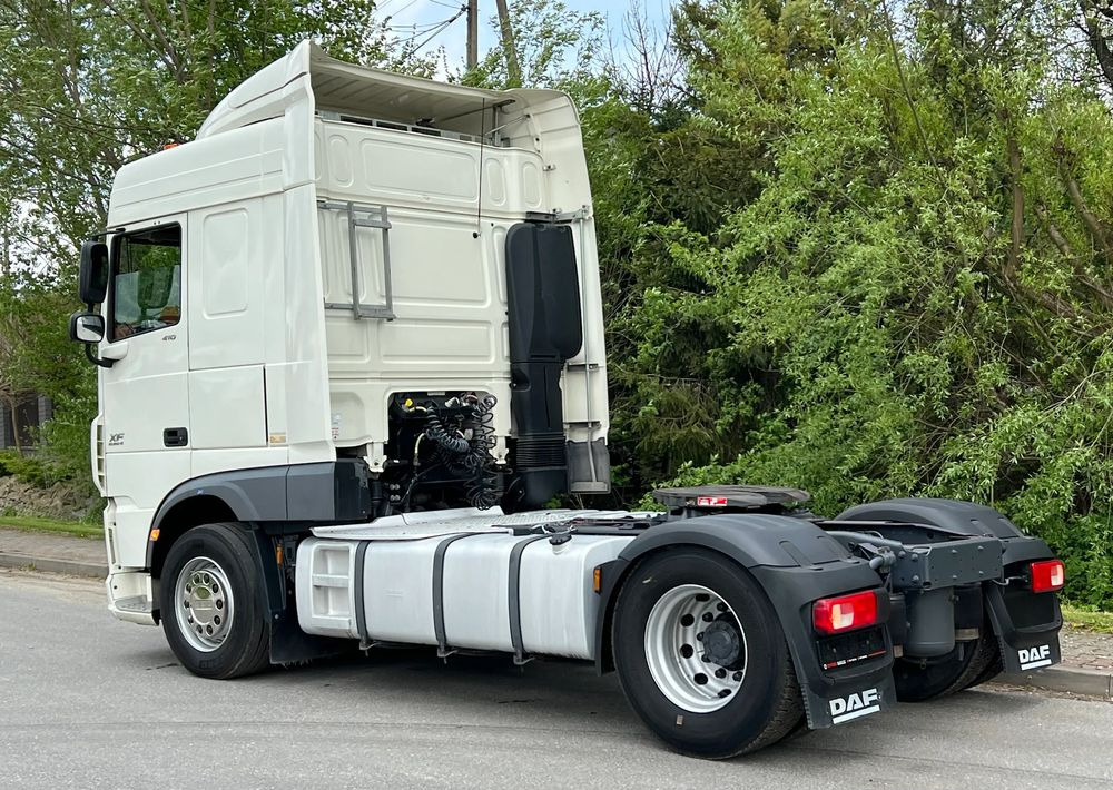 Vetopöytäauto DAF *DAF XF 106 410 Euro 6 RETARDER KLIMA SPROWADZONY SUPER STAN CIĄGNIK SIODŁOWY: kuva Vetopöytäauto DAF *DAF XF 106 410 Euro 6 RETARDER KLIMA SPROWADZONY SUPER STAN CIĄGNIK SIODŁOWY