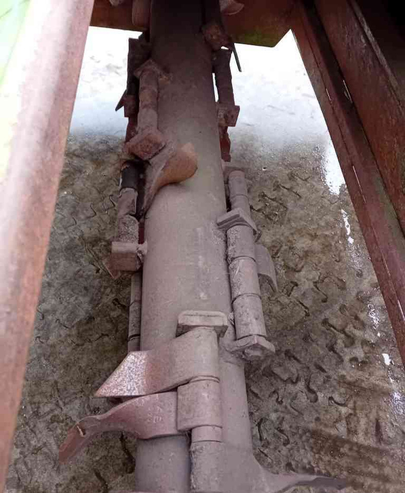 Baselier LKA170 frontloofklapper oogstmachines - Varrenmurskaaja: kuva Baselier LKA170 frontloofklapper oogstmachines - Varrenmurskaaja Baselier LKA170 frontloofklapper oogstmachines - Varrenmurskaaja: kuva Baselier LKA170 frontloofklapper oogstmachines - Varrenmurskaaja