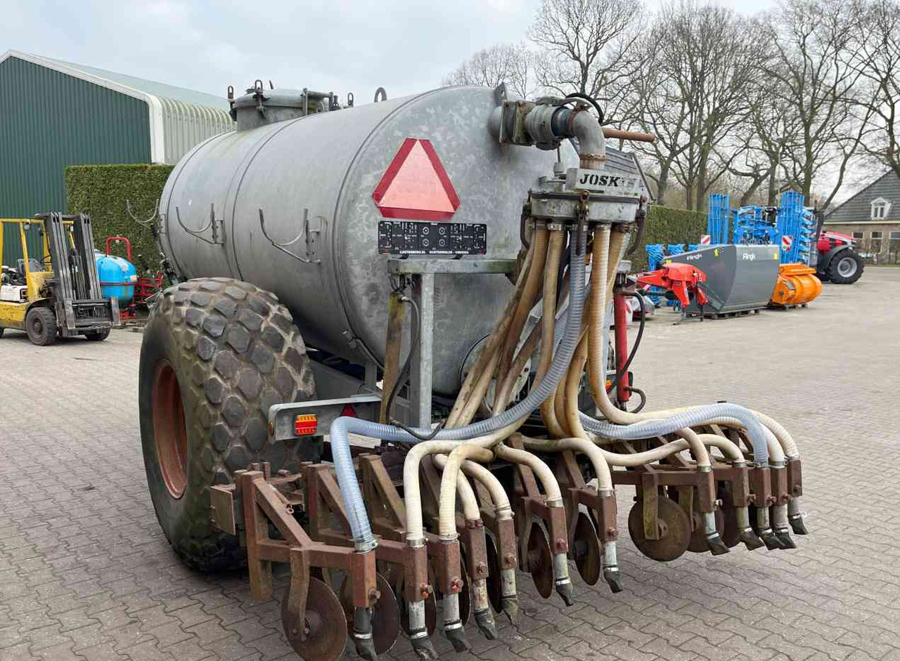 Jako 6000 l. mesttank met injecteur bemesting - Lietevaunu: kuva Jako 6000 l. mesttank met injecteur bemesting - Lietevaunu Jako 6000 l. mesttank met injecteur bemesting - Lietevaunu: kuva Jako 6000 l. mesttank met injecteur bemesting - Lietevaunu