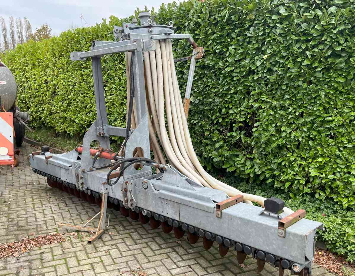 Jako Zodebemester graslandbemester injecteur mestverwerking - Veitsimultain: kuva Jako Zodebemester graslandbemester injecteur mestverwerking - Veitsimultain Jako Zodebemester graslandbemester injecteur mestverwerking - Veitsimultain: kuva Jako Zodebemester graslandbemester injecteur mestverwerking - Veitsimultain