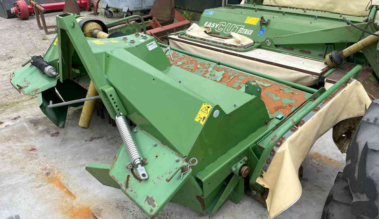 Krone Easycut 28 CV frontmaaier, schijvenmaaier, mower Hooibouwmachines - Niittokone: kuva Krone Easycut 28 CV frontmaaier, schijvenmaaier, mower Hooibouwmachines - Niittokone Krone Easycut 28 CV frontmaaier, schijvenmaaier, mower Hooibouwmachines - Niittokone: kuva Krone Easycut 28 CV frontmaaier, schijvenmaaier, mower Hooibouwmachines - Niittokone