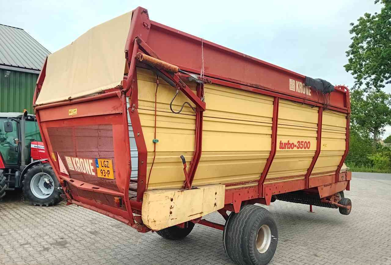 Krone Turbo 3500 enkelas - Silppurivaunu: kuva Krone Turbo 3500 enkelas - Silppurivaunu Krone Turbo 3500 enkelas - Silppurivaunu: kuva Krone Turbo 3500 enkelas - Silppurivaunu