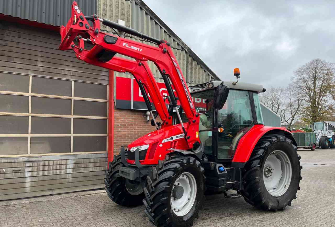 Massey Ferguson 5710S Dyna-4 Essential *Verkocht/sold* - Traktori: kuva Massey Ferguson 5710S Dyna-4 Essential *Verkocht/sold* - Traktori Massey Ferguson 5710S Dyna-4 Essential *Verkocht/sold* - Traktori: kuva Massey Ferguson 5710S Dyna-4 Essential *Verkocht/sold* - Traktori