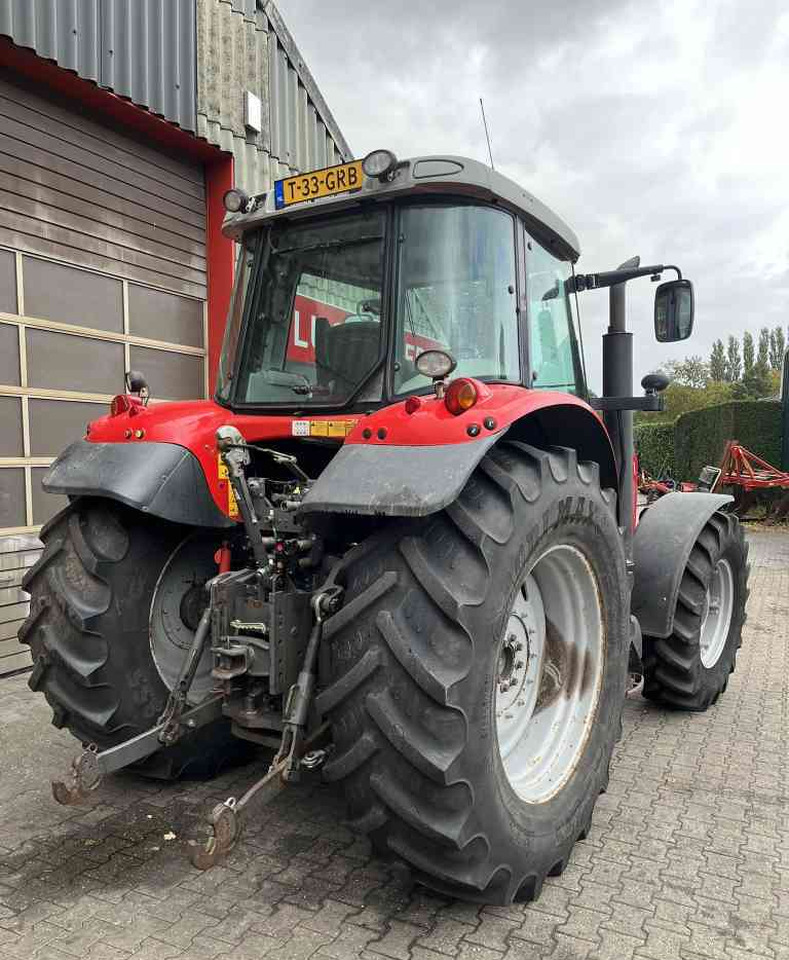 Massey Ferguson 6465 Dyna-6 Tractoren - Traktori: kuva Massey Ferguson 6465 Dyna-6 Tractoren - Traktori Massey Ferguson 6465 Dyna-6 Tractoren - Traktori: kuva Massey Ferguson 6465 Dyna-6 Tractoren - Traktori
