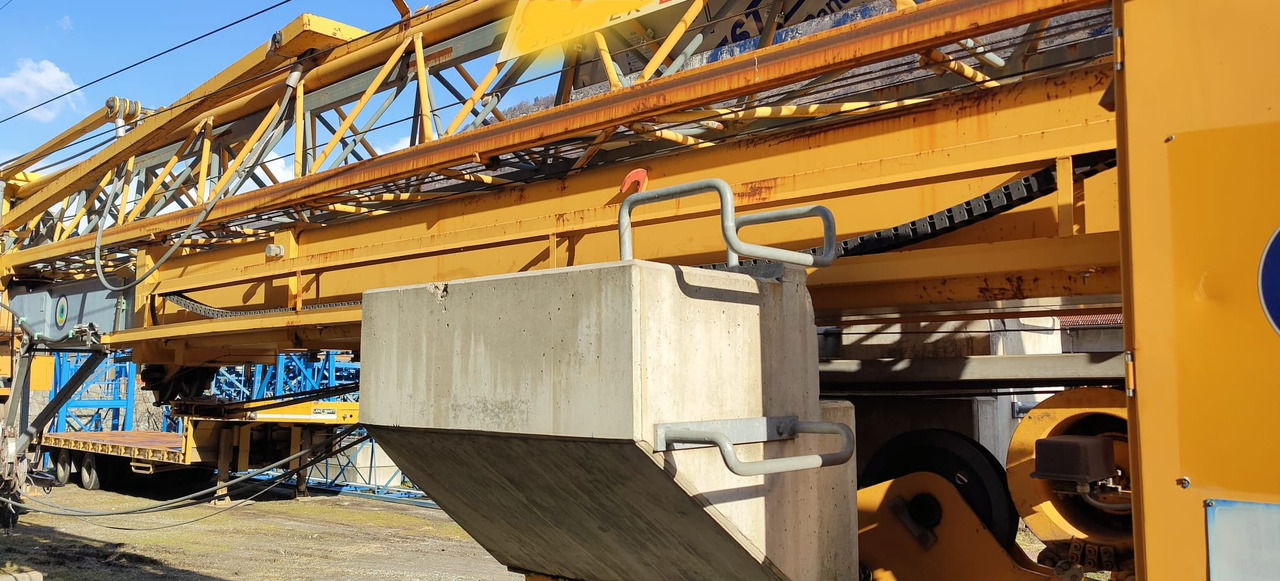 LIEBHERR 32TT - Linkkunosturi: kuva LIEBHERR 32TT - Linkkunosturi LIEBHERR 32TT - Linkkunosturi: kuva LIEBHERR 32TT - Linkkunosturi