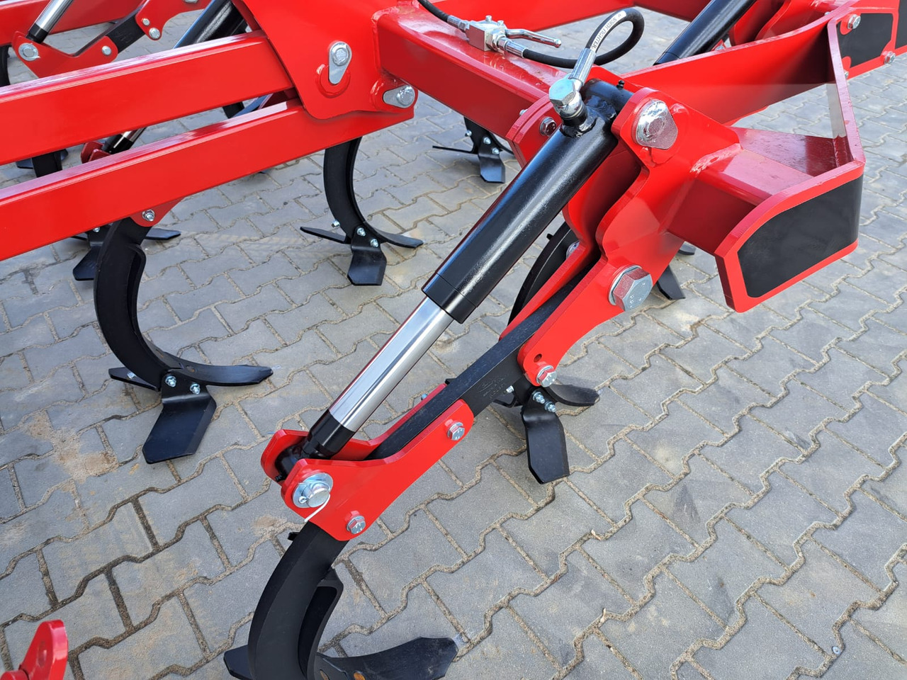 AMJ AGRO Porto 300 - Maanmuokkauskone: kuva AMJ AGRO Porto 300 - Maanmuokkauskone AMJ AGRO Porto 300 - Maanmuokkauskone: kuva AMJ AGRO Porto 300 - Maanmuokkauskone