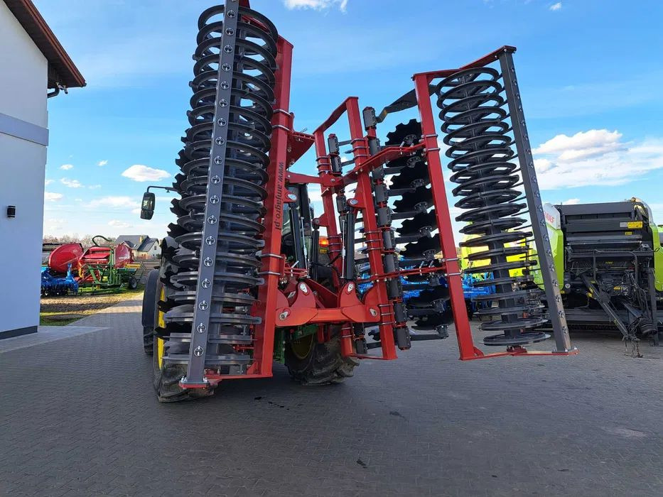Brona talerzowa ATOS XXL AMJ Agro - Lautasäes: kuva Brona talerzowa ATOS XXL AMJ Agro - Lautasäes Brona talerzowa ATOS XXL AMJ Agro - Lautasäes: kuva Brona talerzowa ATOS XXL AMJ Agro - Lautasäes