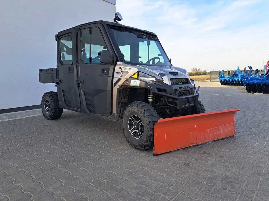 Mönkijä Polaris Ranger 1000 diesel + pług do śniegu ciągnik rolniczy: kuva Mönkijä Polaris Ranger 1000 diesel + pług do śniegu ciągnik rolniczy