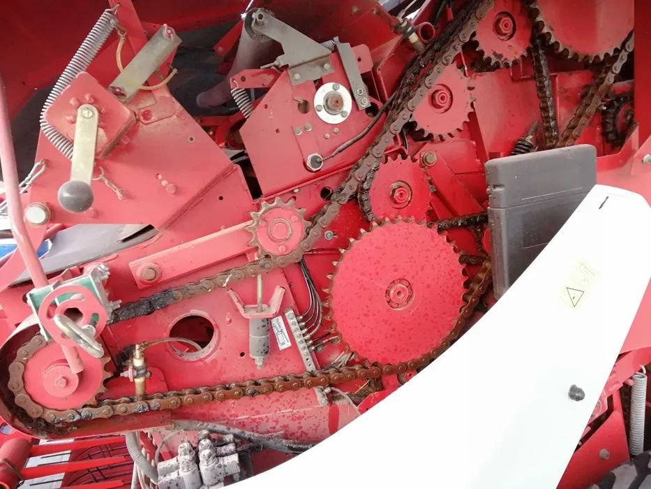 Prasa rolująca Welger RP 245 LELY - Pyöröpaalain: kuva Prasa rolująca Welger RP 245 LELY - Pyöröpaalain Prasa rolująca Welger RP 245 LELY - Pyöröpaalain: kuva Prasa rolująca Welger RP 245 LELY - Pyöröpaalain