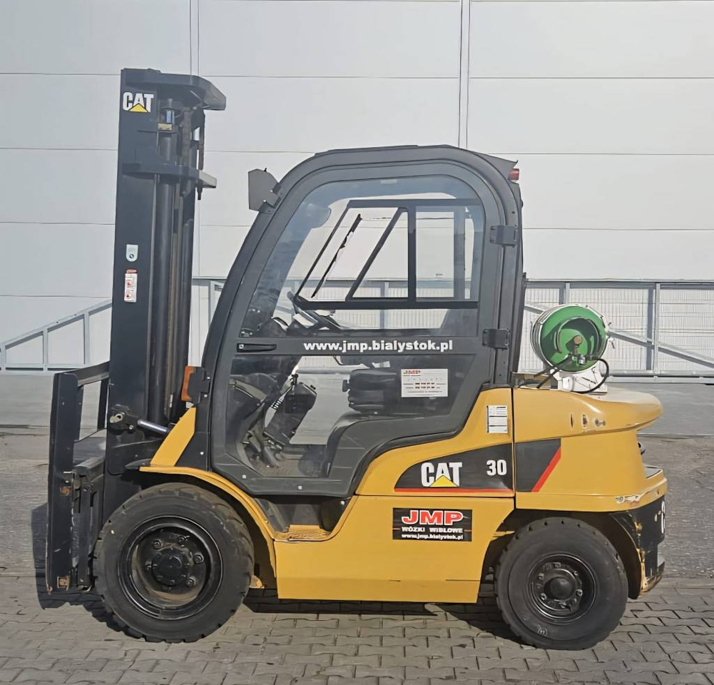 CAT GP 30 N - Kaasutrukki: kuva CAT GP 30 N - Kaasutrukki CAT GP 30 N - Kaasutrukki: kuva CAT GP 30 N - Kaasutrukki