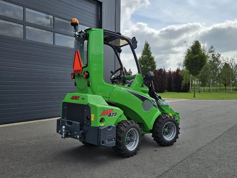 Avant 423 TDL+ Mini-shovel - Liukuohjattu telakuormaaja: kuva Avant 423 TDL+ Mini-shovel - Liukuohjattu telakuormaaja Avant 423 TDL+ Mini-shovel - Liukuohjattu telakuormaaja: kuva Avant 423 TDL+ Mini-shovel - Liukuohjattu telakuormaaja