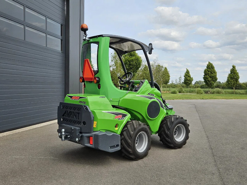 Avant 635i Rental mini-shovel - Liukuohjattu telakuormaaja: kuva Avant 635i Rental mini-shovel - Liukuohjattu telakuormaaja Avant 635i Rental mini-shovel - Liukuohjattu telakuormaaja: kuva Avant 635i Rental mini-shovel - Liukuohjattu telakuormaaja