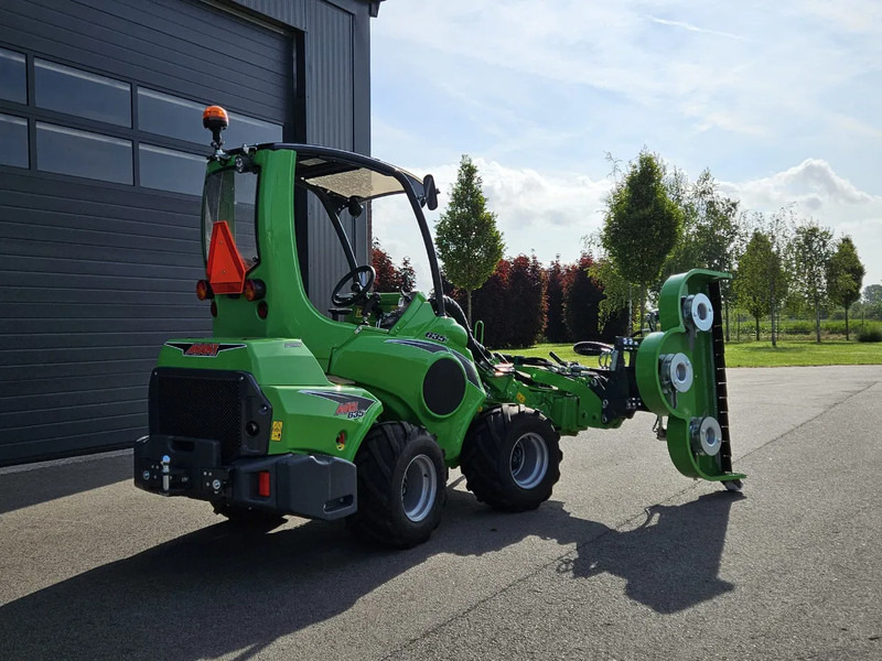 Avant 635i TDL+ mini-shovel - Liukuohjattu telakuormaaja: kuva Avant 635i TDL+ mini-shovel - Liukuohjattu telakuormaaja Avant 635i TDL+ mini-shovel - Liukuohjattu telakuormaaja: kuva Avant 635i TDL+ mini-shovel - Liukuohjattu telakuormaaja