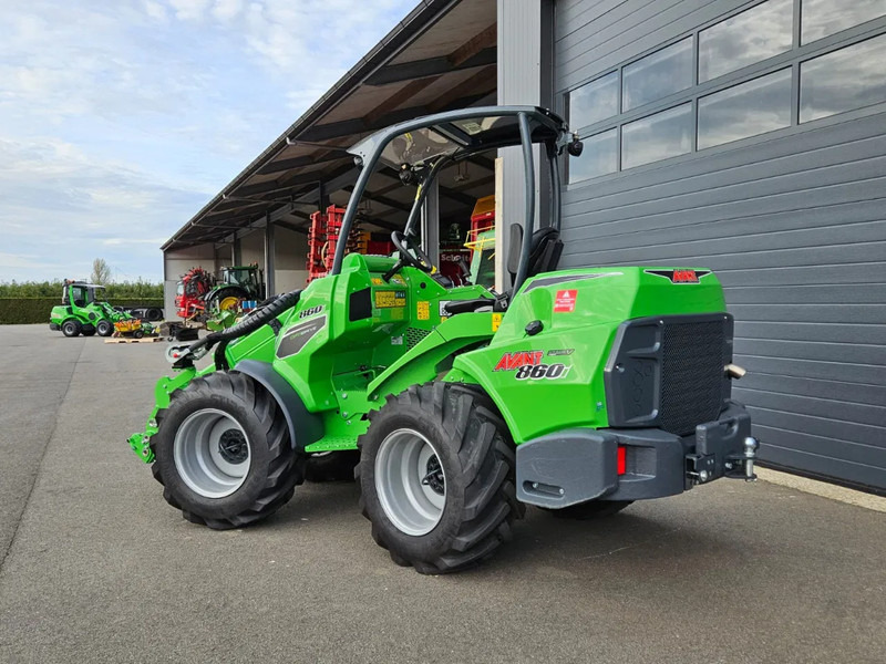 Avant 860i TDL mini-shovel - Liukuohjattu telakuormaaja: kuva Avant 860i TDL mini-shovel - Liukuohjattu telakuormaaja Avant 860i TDL mini-shovel - Liukuohjattu telakuormaaja: kuva Avant 860i TDL mini-shovel - Liukuohjattu telakuormaaja