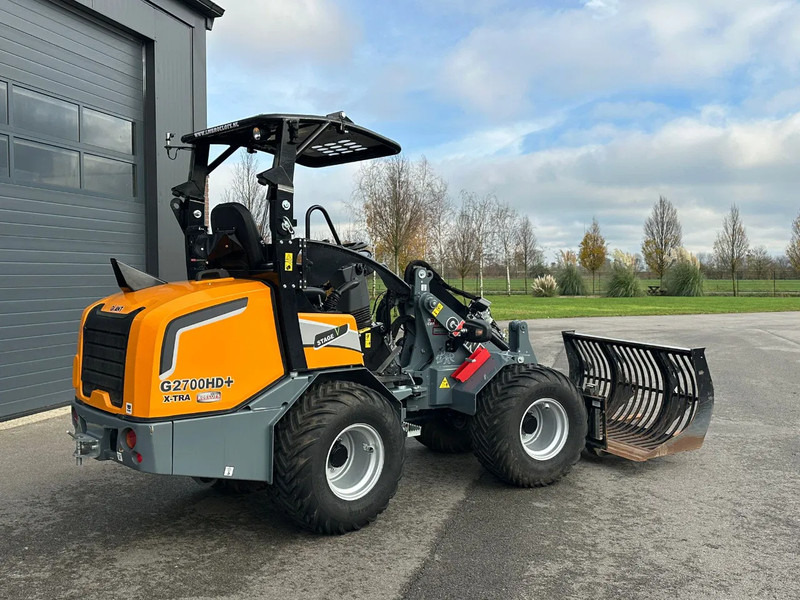 Giant G2700HD+ - Liukuohjattu telakuormaaja: kuva Giant G2700HD+ - Liukuohjattu telakuormaaja Giant G2700HD+ - Liukuohjattu telakuormaaja: kuva Giant G2700HD+ - Liukuohjattu telakuormaaja