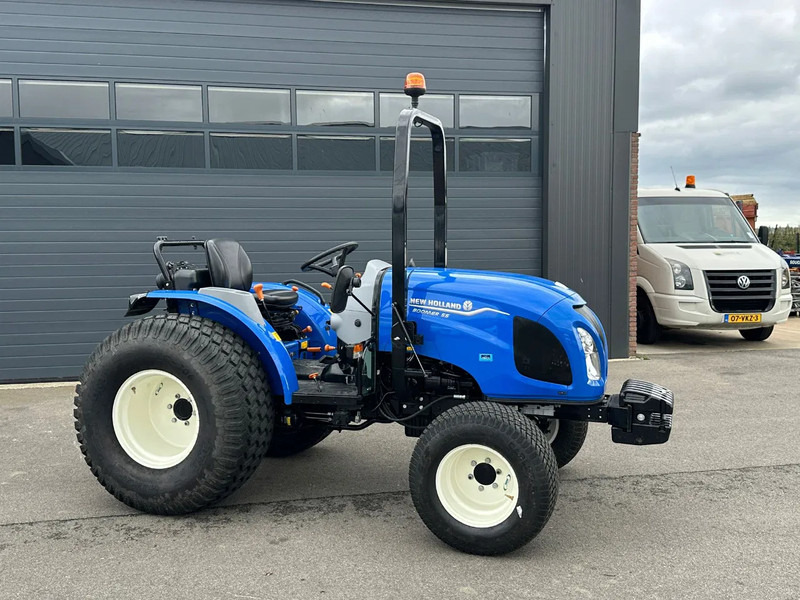 New Holland Boomer 55 - Pientraktori: kuva New Holland Boomer 55 - Pientraktori New Holland Boomer 55 - Pientraktori: kuva New Holland Boomer 55 - Pientraktori