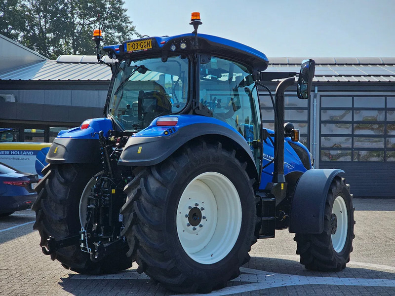 New Holland T5.140 Dct - Traktori: kuva New Holland T5.140 Dct - Traktori New Holland T5.140 Dct - Traktori: kuva New Holland T5.140 Dct - Traktori