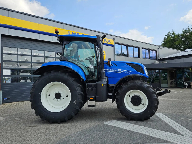 New Holland T7.210 Range command 50 km/h - Traktori: kuva New Holland T7.210 Range command 50 km/h - Traktori New Holland T7.210 Range command 50 km/h - Traktori: kuva New Holland T7.210 Range command 50 km/h - Traktori