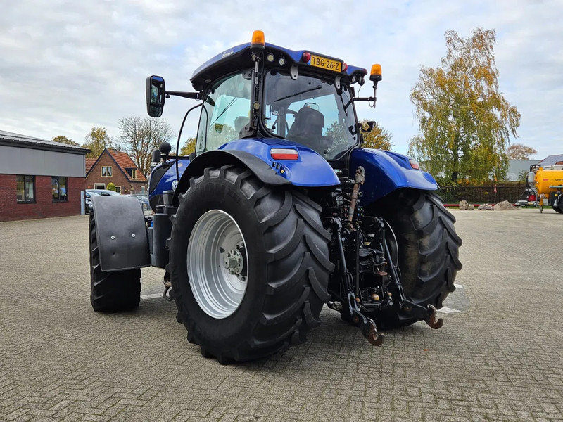 New Holland T7.230AC Autocommand - Traktori: kuva New Holland T7.230AC Autocommand - Traktori New Holland T7.230AC Autocommand - Traktori: kuva New Holland T7.230AC Autocommand - Traktori