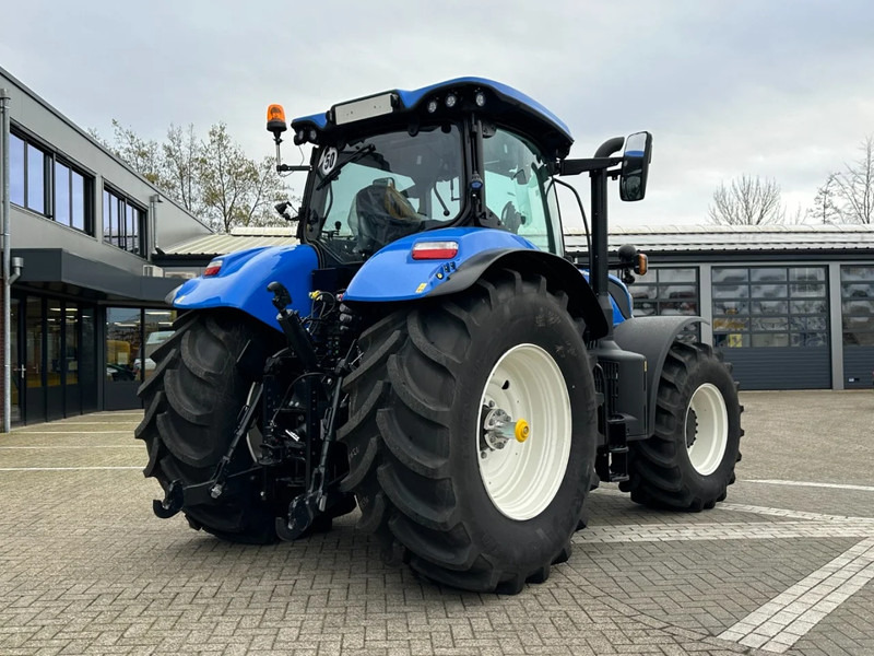 Leasing New Holland T7.245 Autocommand New Holland T7.245 Autocommand: kuva Leasing New Holland T7.245 Autocommand New Holland T7.245 Autocommand