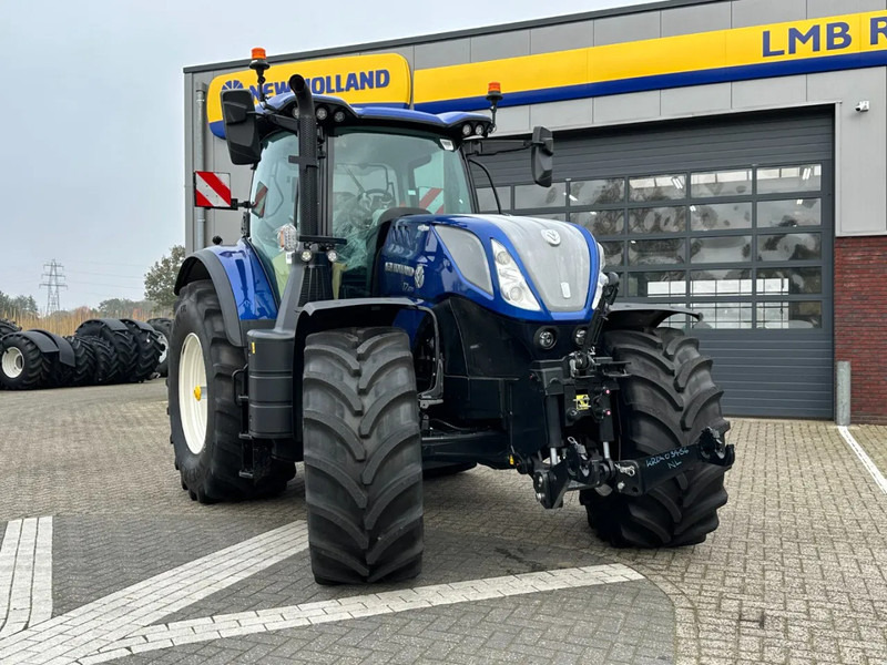 New Holland T7.270 AC Next Gen - Traktori: kuva New Holland T7.270 AC Next Gen - Traktori New Holland T7.270 AC Next Gen - Traktori: kuva New Holland T7.270 AC Next Gen - Traktori
