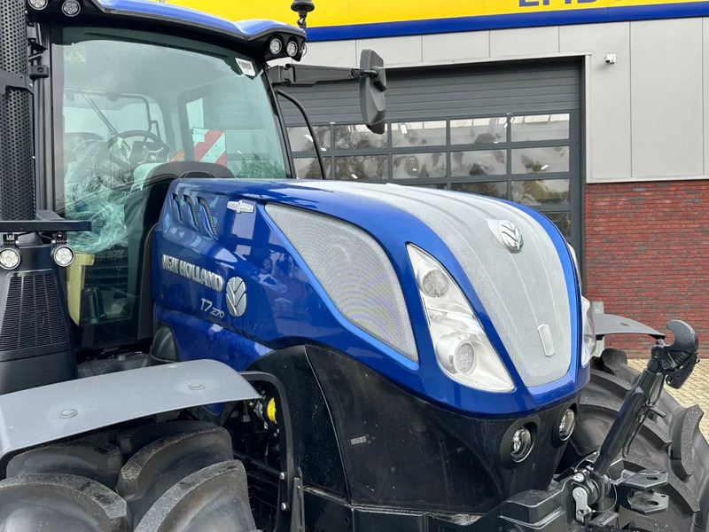 New Holland T7.270 AC Next Gen - Traktori: kuva New Holland T7.270 AC Next Gen - Traktori New Holland T7.270 AC Next Gen - Traktori: kuva New Holland T7.270 AC Next Gen - Traktori