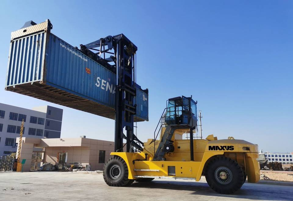 NEW KALMAR 40 TON Maxus Cummins Container Forklift | НОВИЙ KALMAR 40 ТОН Maxus Cummins візок для контейнерів вилковий - Konttien käsittelylaitteet: kuva NEW KALMAR 40 TON Maxus Cummins Container Forklift | НОВИЙ KALMAR 40 ТОН Maxus Cummins візок для контейнерів вилковий - Konttien käsittelylaitteet NEW KALMAR 40 TON Maxus Cummins Container Forklift | НОВИЙ KALMAR 40 ТОН Maxus Cummins візок для контейнерів вилковий - Konttien käsittelylaitteet: kuva NEW KALMAR 40 TON Maxus Cummins Container Forklift | НОВИЙ KALMAR 40 ТОН Maxus Cummins візок для контейнерів вилковий - Konttien käsittelylaitteet