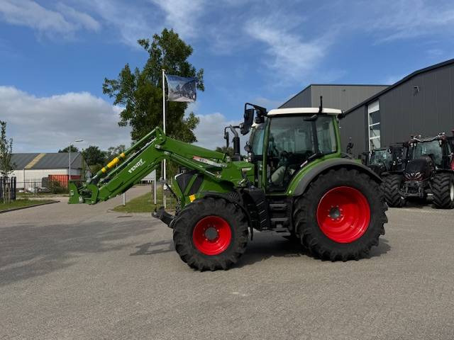 Fendt 314 Profi Gen4, FH+FR.PTO+Voorlader, 740 uur! - Traktori: kuva Fendt 314 Profi Gen4, FH+FR.PTO+Voorlader, 740 uur! - Traktori Fendt 314 Profi Gen4, FH+FR.PTO+Voorlader, 740 uur! - Traktori: kuva Fendt 314 Profi Gen4, FH+FR.PTO+Voorlader, 740 uur! - Traktori