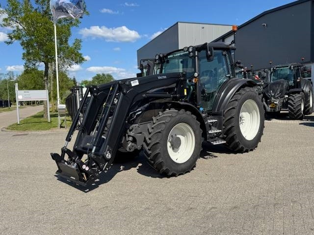 Valtra G125 Ecopower Active, 115 uur!! FH+PTO+Voorlader - Traktori: kuva Valtra G125 Ecopower Active, 115 uur!! FH+PTO+Voorlader - Traktori Valtra G125 Ecopower Active, 115 uur!! FH+PTO+Voorlader - Traktori: kuva Valtra G125 Ecopower Active, 115 uur!! FH+PTO+Voorlader - Traktori