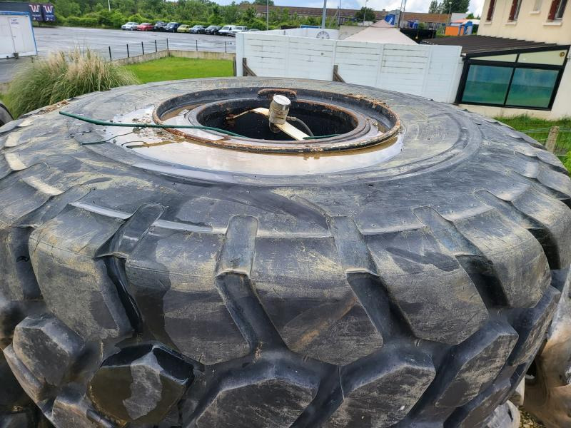 Bridgestone - Rengas - Rakennuskoneet: kuva Bridgestone - Rengas - Rakennuskoneet Bridgestone - Rengas - Rakennuskoneet: kuva Bridgestone - Rengas - Rakennuskoneet