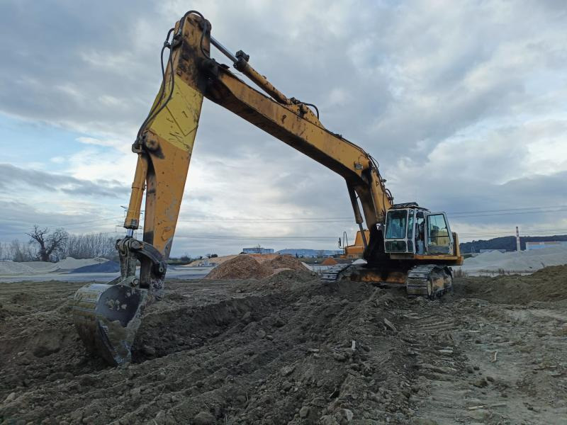 Liebherr R964 Long Reach - Telakaivukone: kuva Liebherr R964 Long Reach - Telakaivukone Liebherr R964 Long Reach - Telakaivukone: kuva Liebherr R964 Long Reach - Telakaivukone