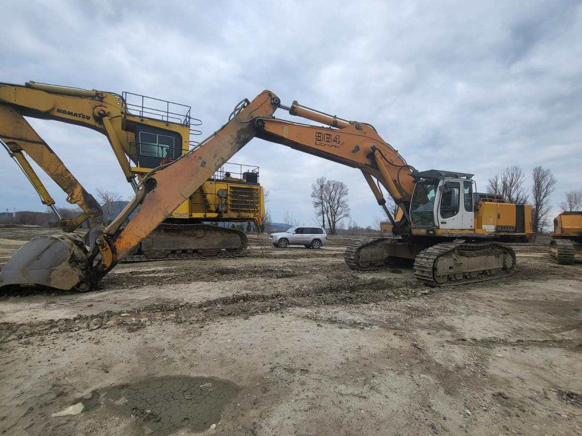 Liebherr R964B Long Reach - Telakaivukone: kuva Liebherr R964B Long Reach - Telakaivukone Liebherr R964B Long Reach - Telakaivukone: kuva Liebherr R964B Long Reach - Telakaivukone