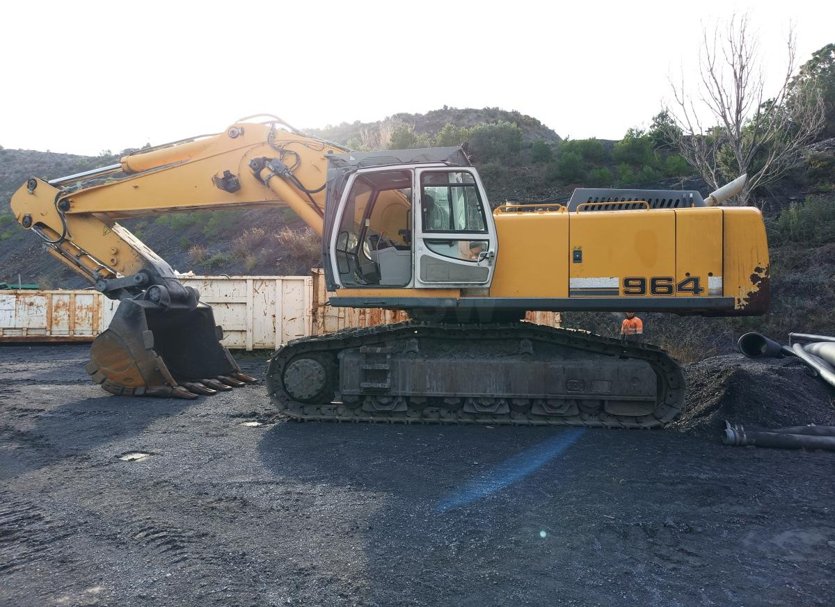 Liebherr R964C Litronic - Telakaivukone: kuva Liebherr R964C Litronic - Telakaivukone Liebherr R964C Litronic - Telakaivukone: kuva Liebherr R964C Litronic - Telakaivukone