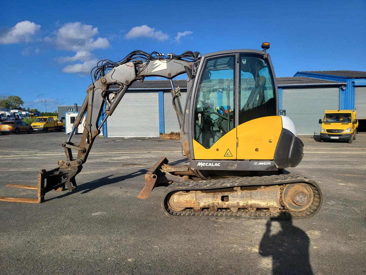 Mecalac 6 MCR - Minikuormaaja: kuva Mecalac 6 MCR - Minikuormaaja Mecalac 6 MCR - Minikuormaaja: kuva Mecalac 6 MCR - Minikuormaaja