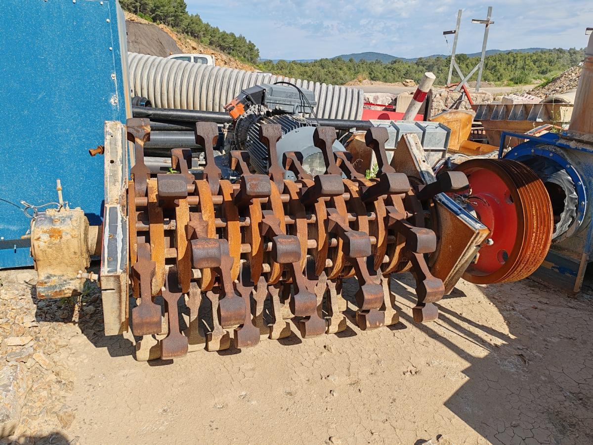 Sandvik GM420-14 - Iskumurskain: kuva Sandvik GM420-14 - Iskumurskain Sandvik GM420-14 - Iskumurskain: kuva Sandvik GM420-14 - Iskumurskain