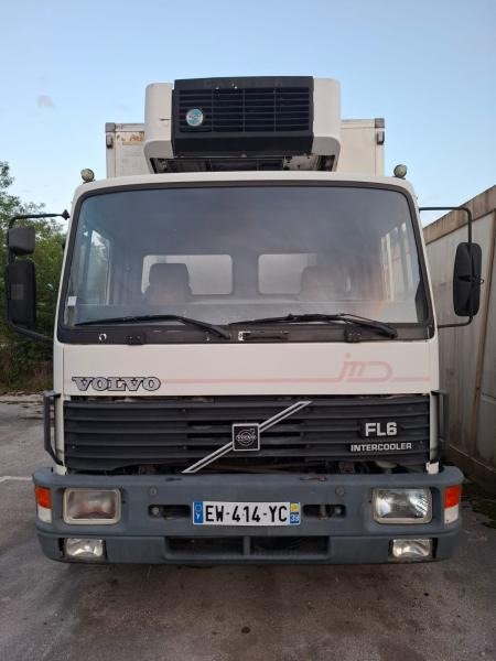 Volvo FL6 - Refrigeraattori kuorma-auto: kuva Volvo FL6 - Refrigeraattori kuorma-auto Volvo FL6 - Refrigeraattori kuorma-auto: kuva Volvo FL6 - Refrigeraattori kuorma-auto