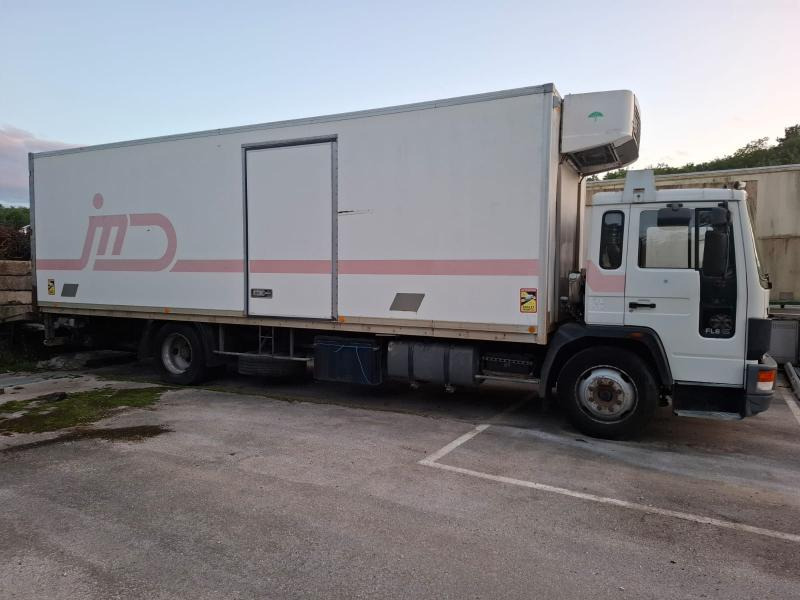 Volvo FL6 - Refrigeraattori kuorma-auto: kuva Volvo FL6 - Refrigeraattori kuorma-auto Volvo FL6 - Refrigeraattori kuorma-auto: kuva Volvo FL6 - Refrigeraattori kuorma-auto