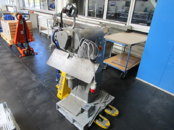 DRAHTHEFTMASCHINE HOHNER FAVORIT - Painokone: kuva DRAHTHEFTMASCHINE HOHNER FAVORIT - Painokone DRAHTHEFTMASCHINE HOHNER FAVORIT - Painokone: kuva DRAHTHEFTMASCHINE HOHNER FAVORIT - Painokone