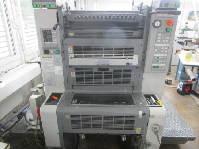 RYOBI 522 HXX - Offsetpainokone: kuva RYOBI 522 HXX - Offsetpainokone RYOBI 522 HXX - Offsetpainokone: kuva RYOBI 522 HXX - Offsetpainokone